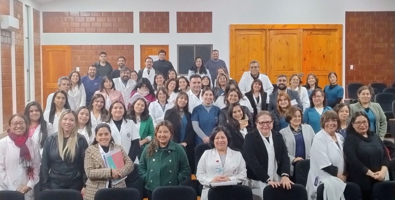 El Centro de Espiritualidad realiza una charla de inducción y el plan de competencias profesionales a los funcionarios del colegio